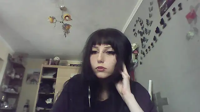Snapshot of ChargedReign chatting on 30, 4, 2026 ChargedReign online show from 30, 4, 2026