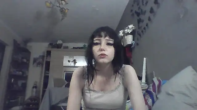 Snapshot of ChargedReign chatting on 14, 6, 2026 ChargedReign online show from 14, 6, 2026