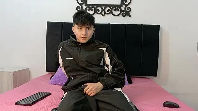 LunayDream online show from 23, 7, 2026