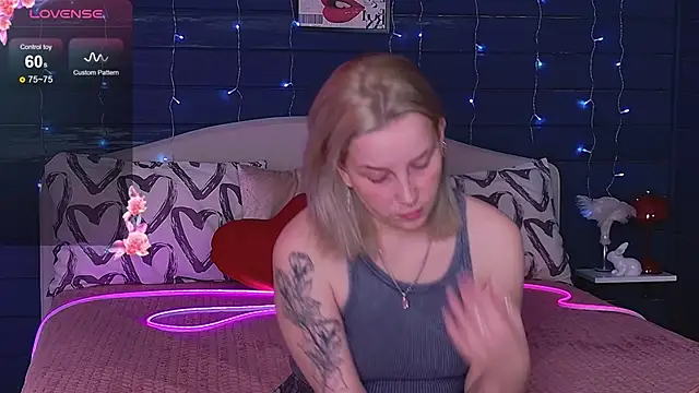 Crystal  Jull online show from 22, 5, 2026
