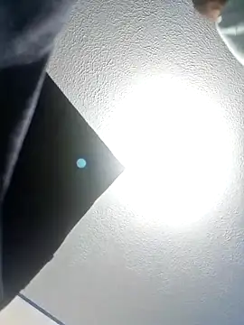 vanezasss online show from 10, 6, 2026