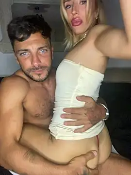 Hisnaughtylilthing online show from 26, 6, 2026