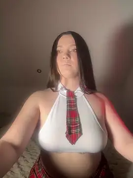 AlyraMoon online show from 16, 5, 2026
