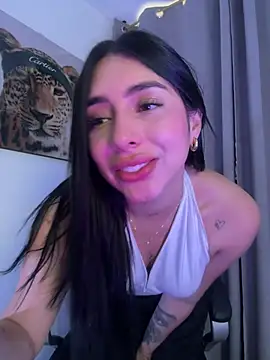Snapshot of IsabellaNoir_ chatting on 27, 4, 2026 IsabellaNoir online show from 27, 4, 2026