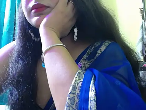 -Queenie online show from 15, 6, 2026
