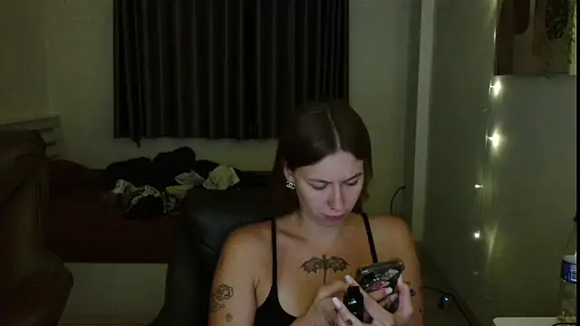 JuicyErika online show from 6, 7, 2026