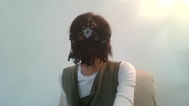 HelenTiAscolta online show from 7, 5, 2026