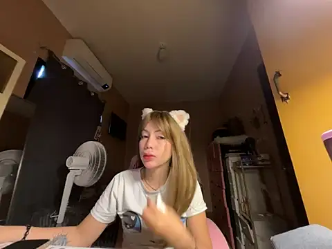sweet glam online show from 17, 5, 2026
