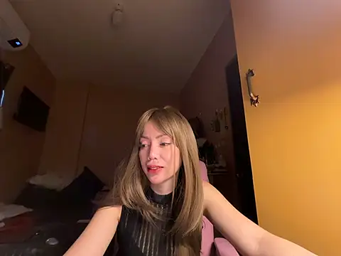 sweet glam online show from 28, 5, 2026