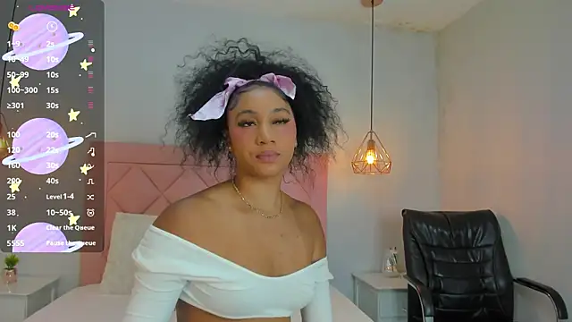 ashley  walker online show from 22, 7, 2026