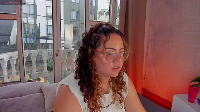 Samantha Greey  online show from 23, 5, 2026