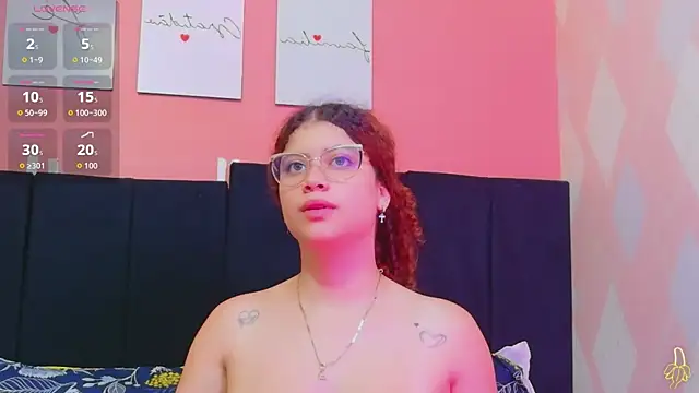 HoneyHipss online show from 28, 5, 2026
