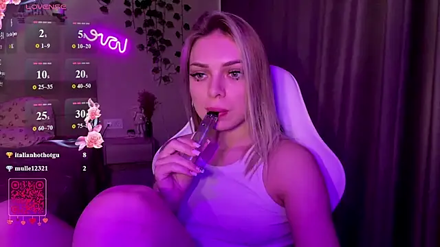 CandyRass online show from 19, 6, 2026
