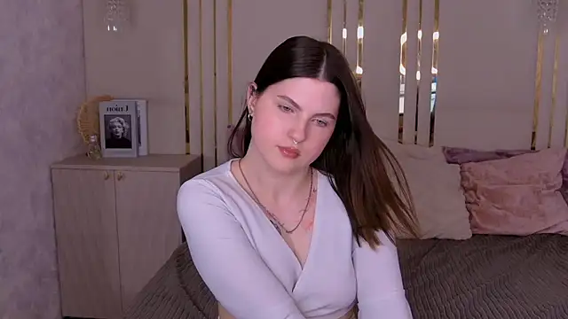 IvySimmons online show from 11, 5, 2026