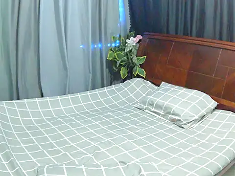 Hannah Luxxx online show from 2, 6, 2026