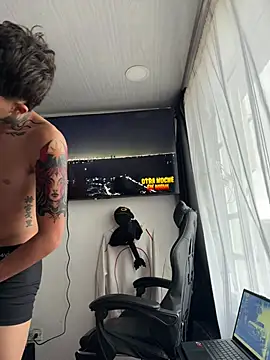 Jackdaniel001  online show from 1, 6, 2026