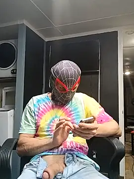 bwcloverboy2 online show from 4, 6, 2026