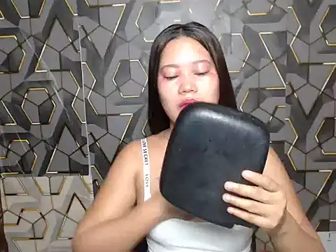 ur prettychelsie online show from 3, 6, 2026