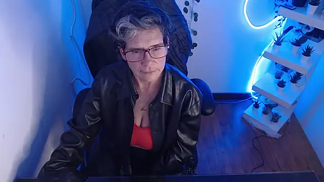 Snapshot of selena_ferreira chatting on 27, 5, 2026 selena ferreira online show from 27, 5, 2026