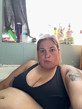 SecretRavenXO online show from 21, 7, 2026