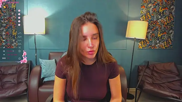 NicoleWells22 online show from 20, 5, 2026