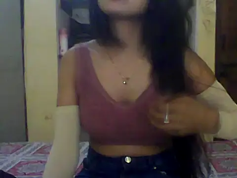 Snapshot of hot-avni chatting on 2, 7, 2026 hot-avni online show from 2, 7, 2026