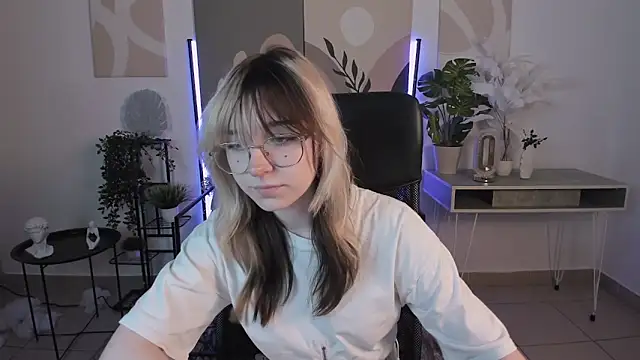 NyxCalderra online show from 3, 6, 2026