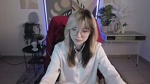 NyxCalderra online show from 6, 6, 2026