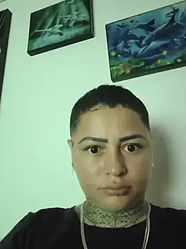 Snapshot of romina23 chatting on 13, 6, 2026 romina23 online show from 13, 6, 2026