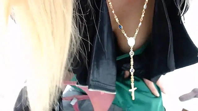 BlondeNatalia online show from 11, 6, 2026