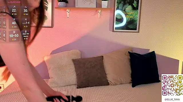 Secret Materiaiz online show from 22, 5, 2026
