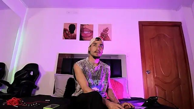 MaxPower003 online show from 4, 5, 2026