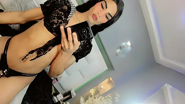 Darianavelazquez online show from 27, 5, 2026