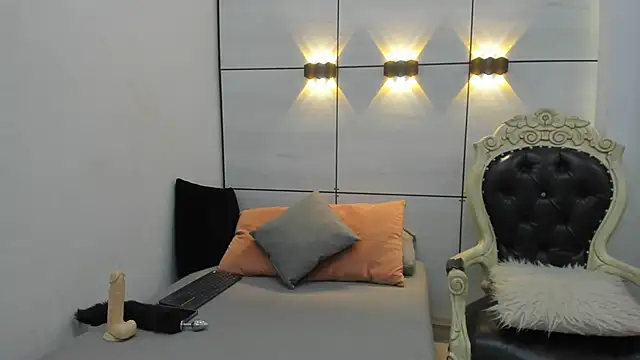 Daphne Leia online show from 2, 5, 2026