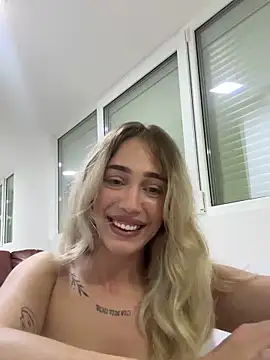 Snapshot of ZenyShy chatting on 19, 5, 2026 ZenyShy online show from 19, 5, 2026