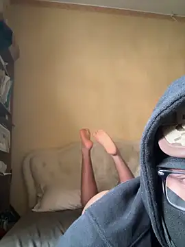fedezeloofeet online show from 29, 4, 2026