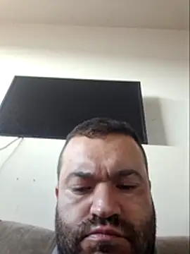 Snapshot of comeraba chatting on 1, 5, 2026 comeraba online show from 1, 5, 2026