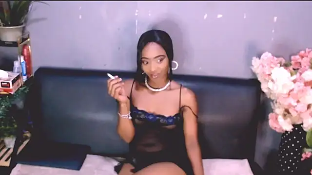 LolaSavageXO online show from 1, 6, 2026