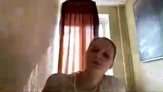 LongChillGerl online show from 22, 5, 2026