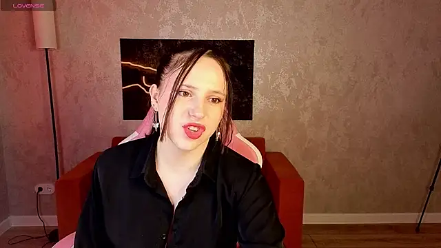 Julia Shyy online show from 19, 5, 2026