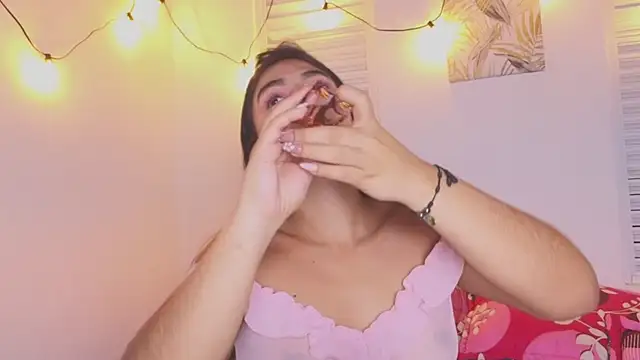 VictoriaaLopez online show from 5, 6, 2026