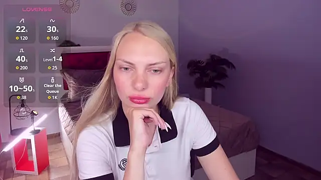 NancyGlamour online show from 12, 6, 2026