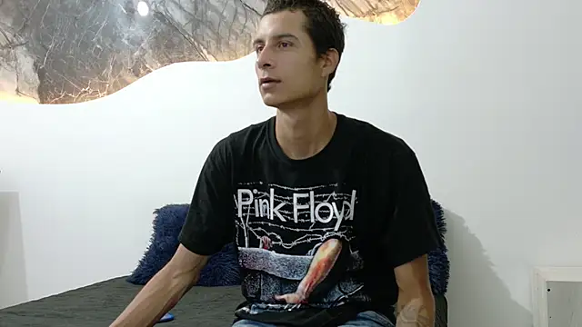 cameronsilverman online show from 15, 6, 2026