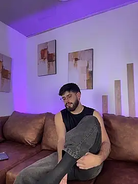 DomBoy  online show from 11, 6, 2026