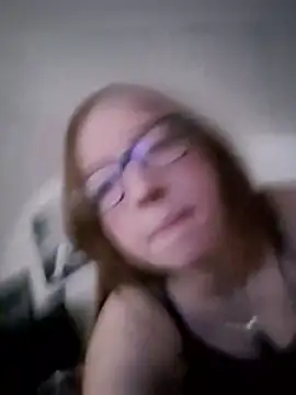 Freaky-Doll online show from 4, 5, 2026
