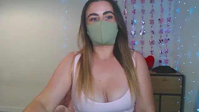 MillaVelvet online show from 18, 6, 2026
