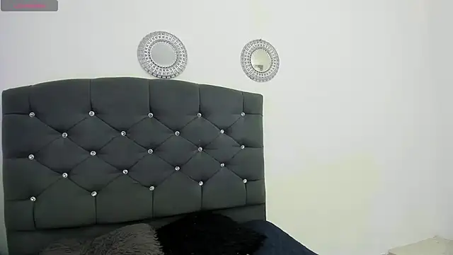 Snapshot of viioletta_00 chatting on 18, 6, 2026 viioletta 00 online show from 18, 6, 2026