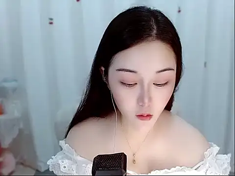 Amy-cnbaby online show from 25, 5, 2026