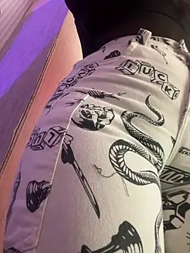 Dulcerouss   online show from 17, 6, 2026