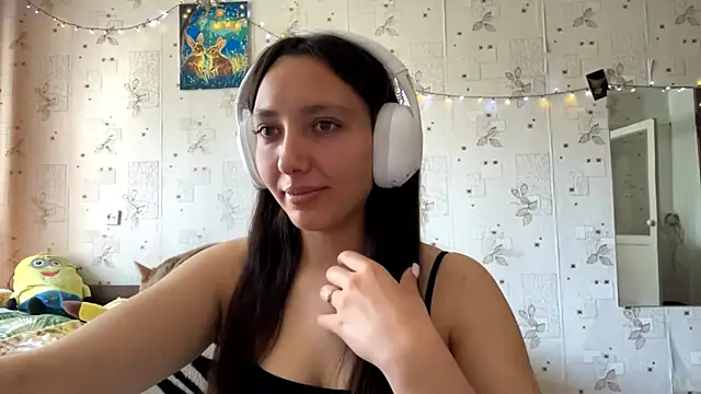 SheeringGape online show from 18, 5, 2026